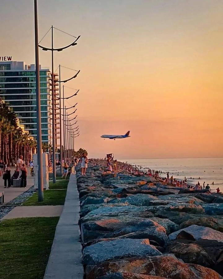 Orbi City Batumi With Sea View ภายนอก รูปภาพ